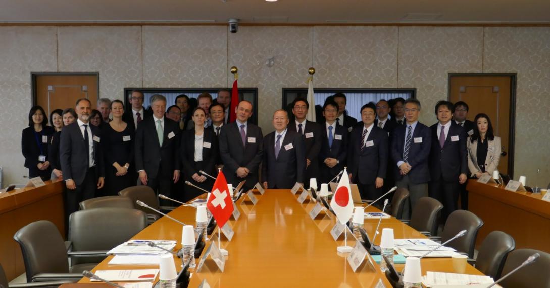 Group picture of the Japanese and Swiss delegations to the 4th Joint Commitee Meeting